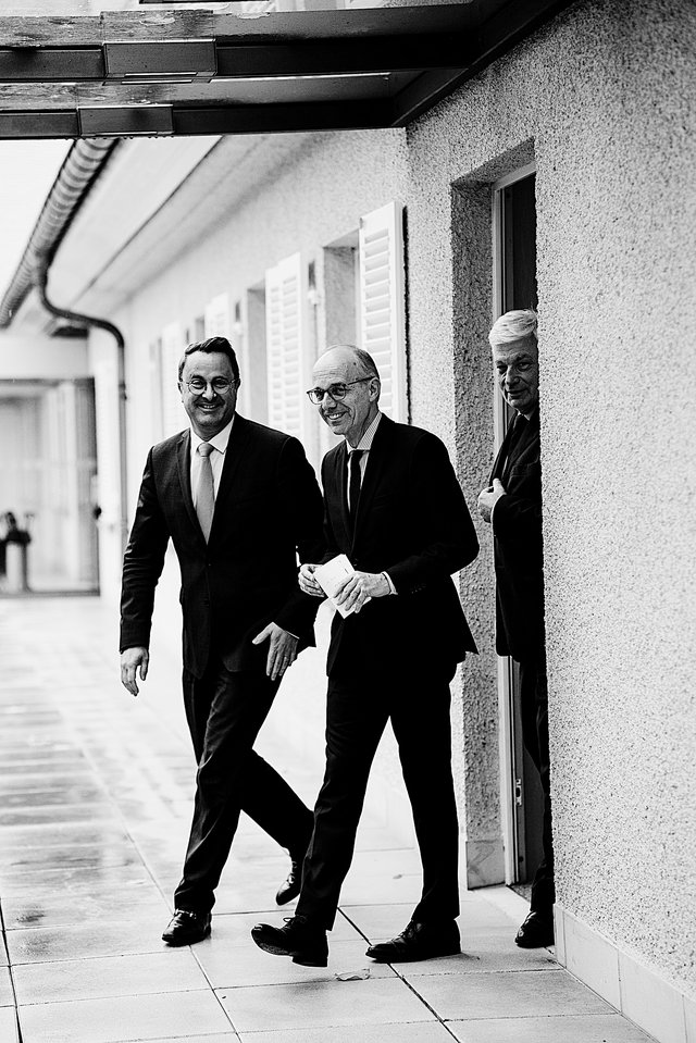 Luc Frieden, Xavier Bettel und Claude Wiseler am Montag im Schloss Senningen