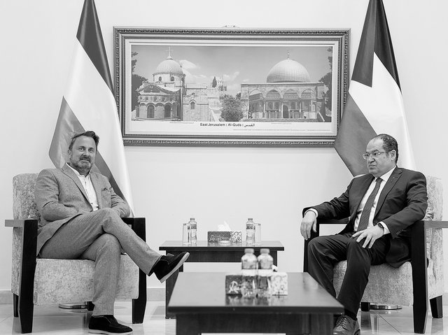 Xavier Bettel, ministre des Affaires étrangères, et Majdi Khaldi, conseiller diplomatique en chef du président palestinien