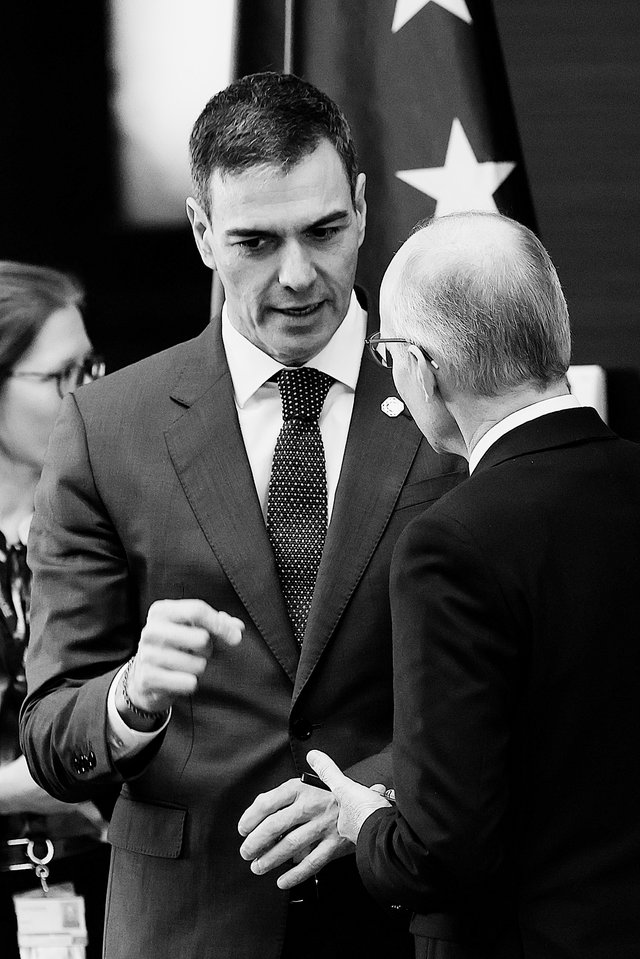 Pedro Sánchez et  Luc Frieden le  3 février à Bruxelles