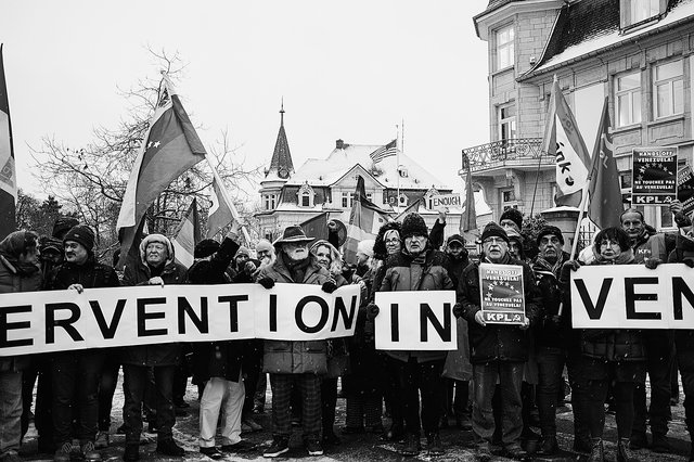 Manifestation devant l’ambassade des États-Unis au Luxembourg mercredi soir